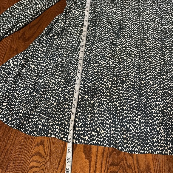 Zara women’s swing mini Long Sleeve Dress viscose mini black white geometric L - Picture 11 of 12